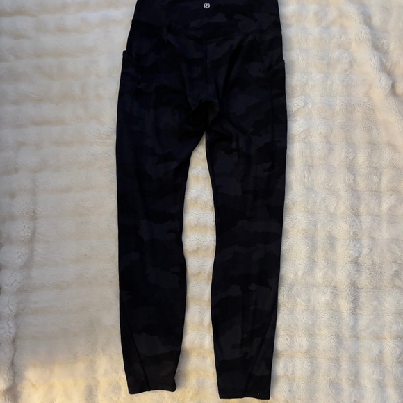 Wunder Train High-Rise Tight with Pockets 25" Camo - Picture 3 of 8